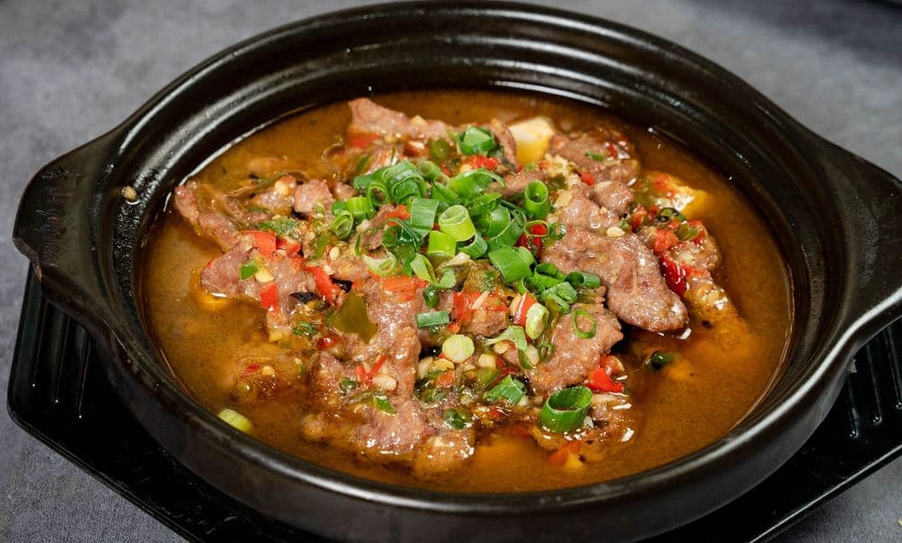 Thịt bò mềm sốt ớt nướng