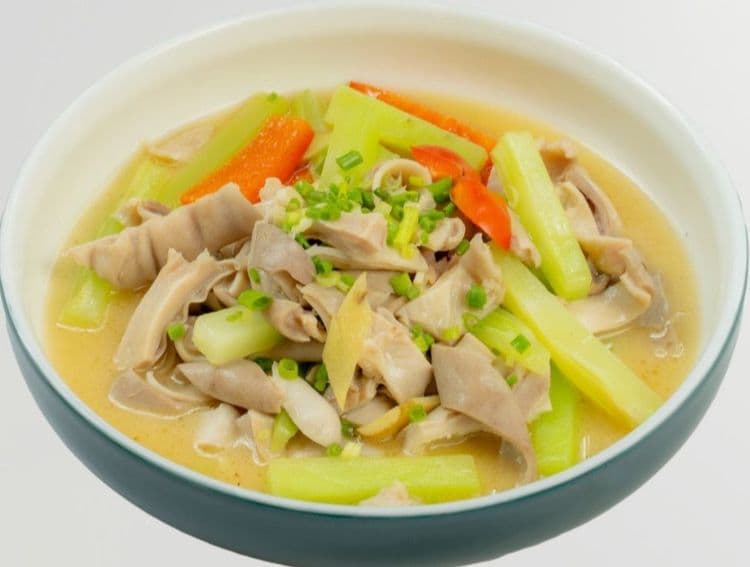 Bao tử heo xào tần xuân